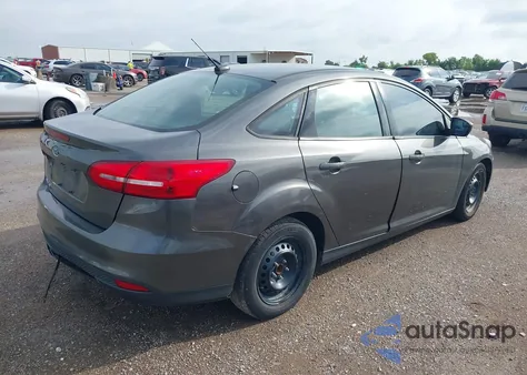 2018 Ford Focus S from USA, damaged, VIN 1FADP3E27JL240113
